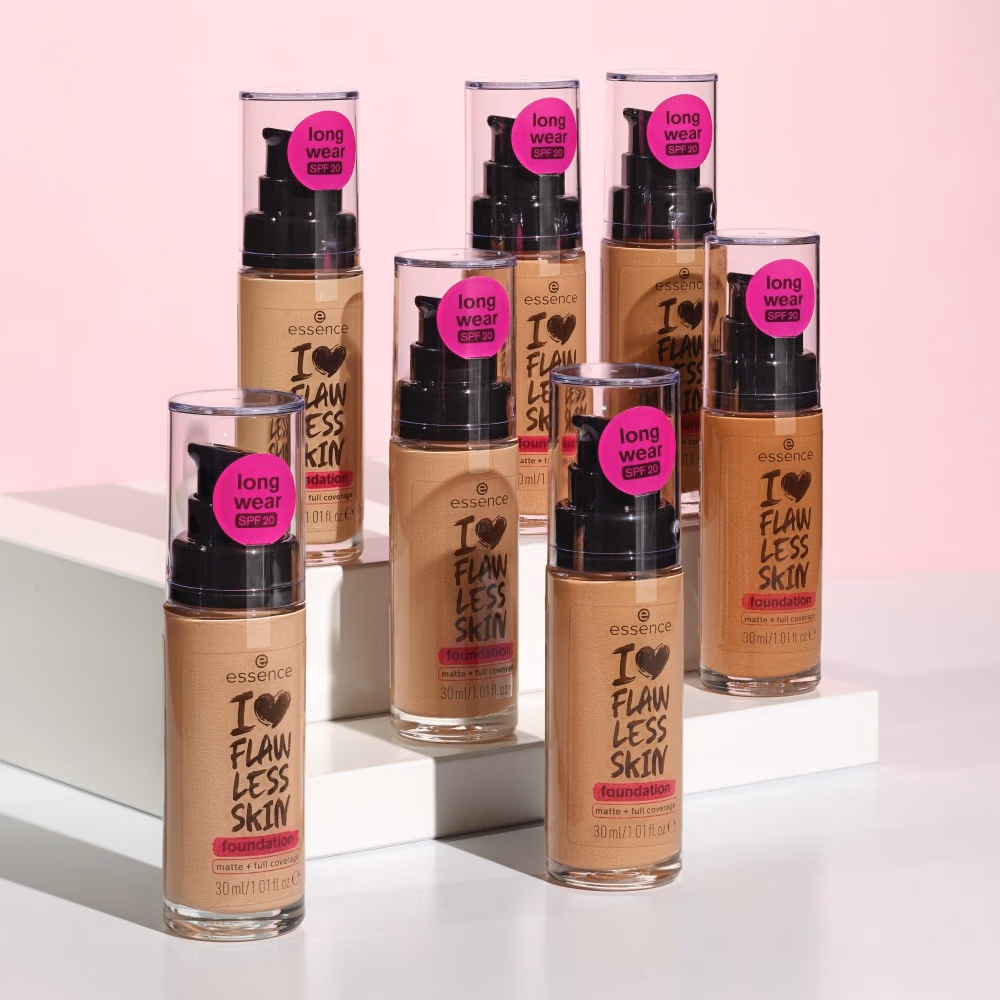 Essence 130 I Love Flawless Foundation - Dark Beige 782 2
