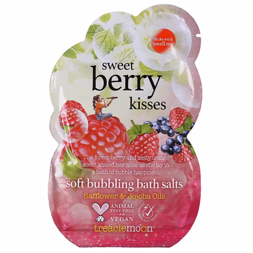 Treacle Moon Berry Kiss Soft Bubbling Bathsalt 80g  1