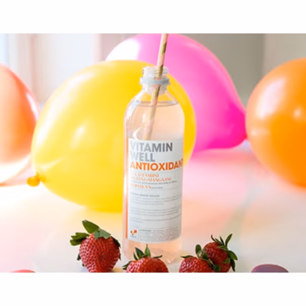 Vitamin Well Water Antioxidant Drink 500ml - Peach Flavor 3