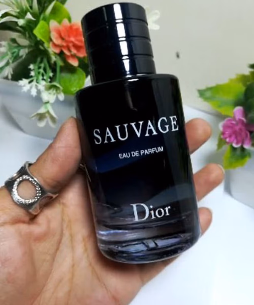 Dior  Sauvage  Christian EDP Spray  60 ml 4