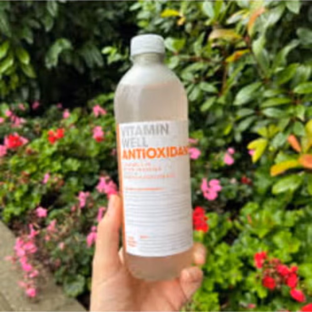 Vitamin Well Water Antioxidant Drink 500ml - Peach Flavor 4