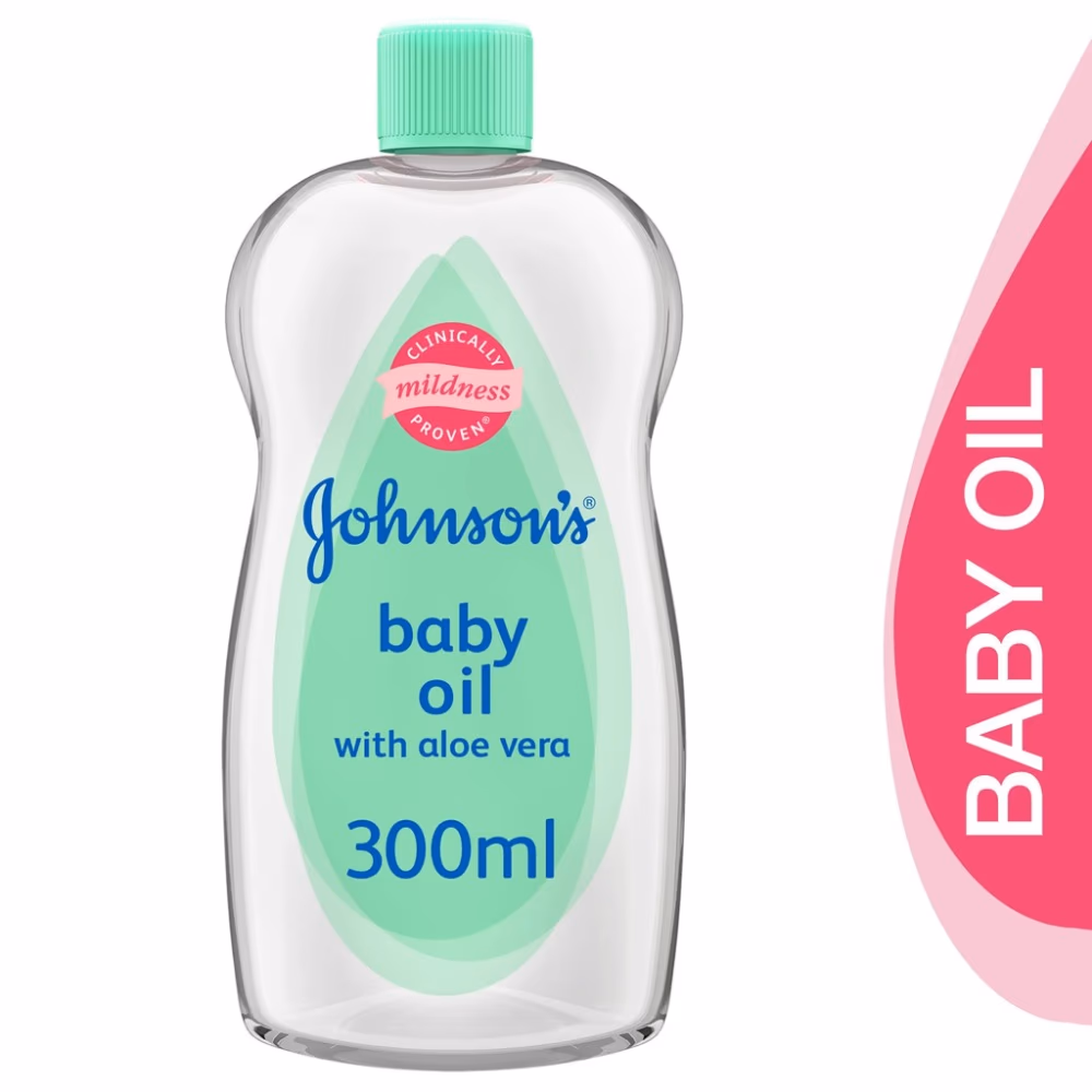 JOHNSON'S BABY OIL WITH ALOE VERA 300ML 1