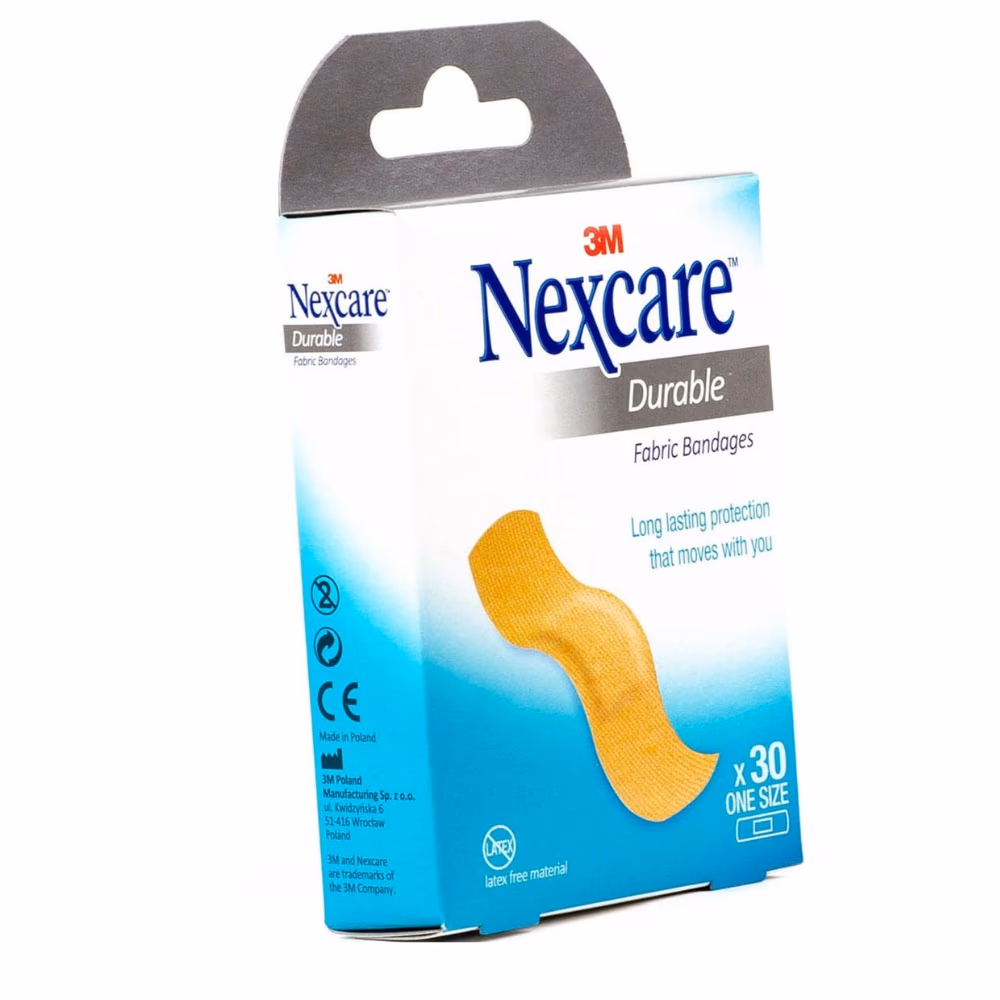 Nexcare Durable First Aid Badge  1