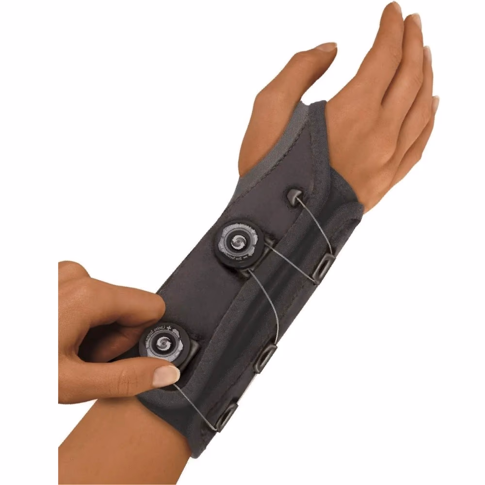 Futuro 601602EN Right Hand Adjustable Custom Dial Wrist Stabilizer 1