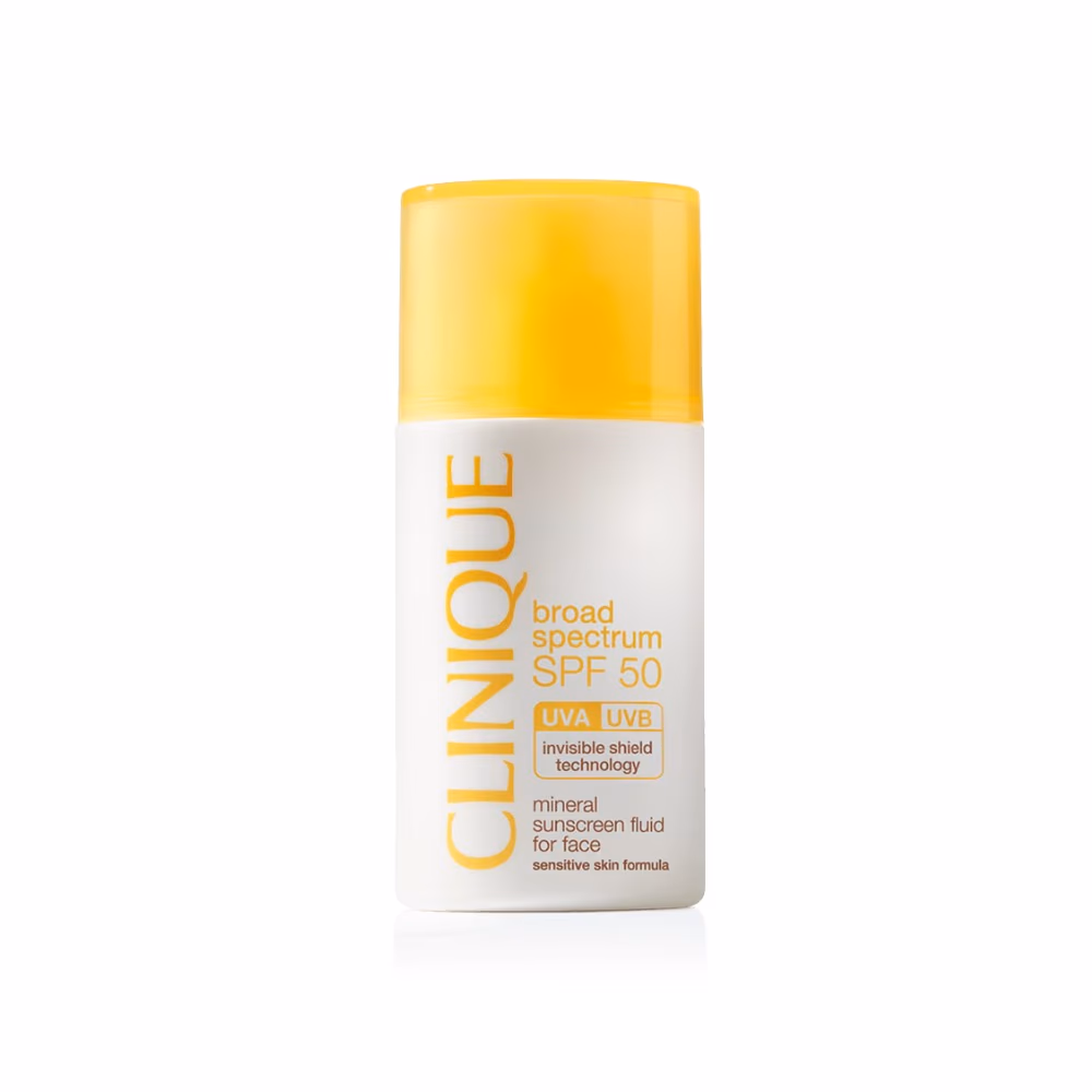Clinique SPF 50 Mineral Sunscreen Fluid 30ml – Lightweight Daily UV Protection for Sensitive Skin 1