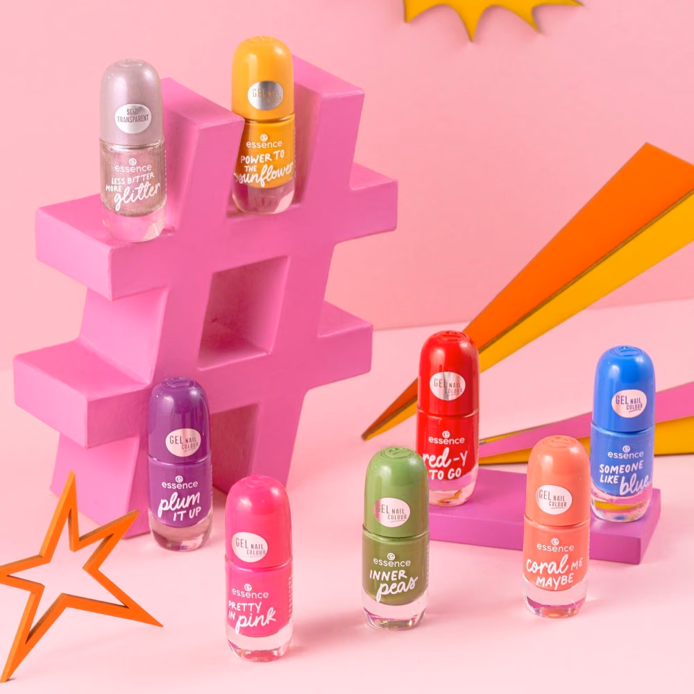 Essence 57 Nail Polish - Pretty in Pink 8ml 5