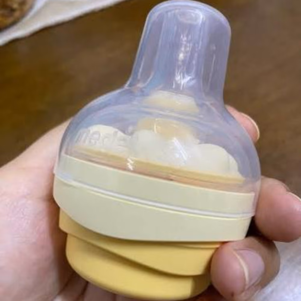 Medela Calma Solitaire Teat Breast Milk Feeding Nipple with One Size Flow for Breastfed Babies 2