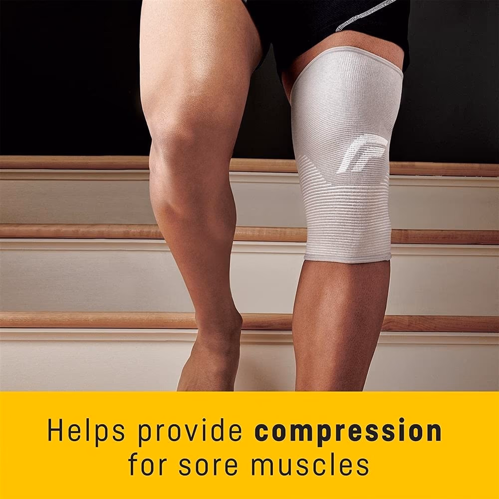 Futuro Comfort Lift Knee Support Medium (76587) 3